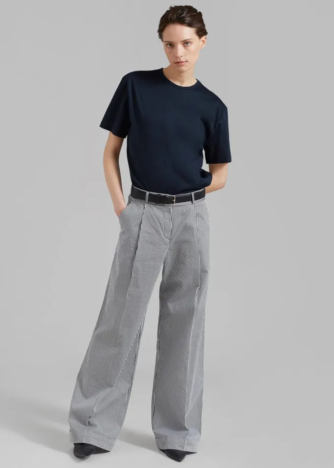 The Frankie Shop Tops Connell Boxy Tee 8211 Navy 8211 Women