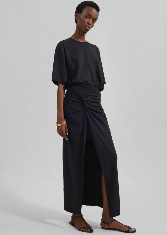 The Frankie Shop Tops Harper Soft Organic TShirt 8211 Black 8211 Women