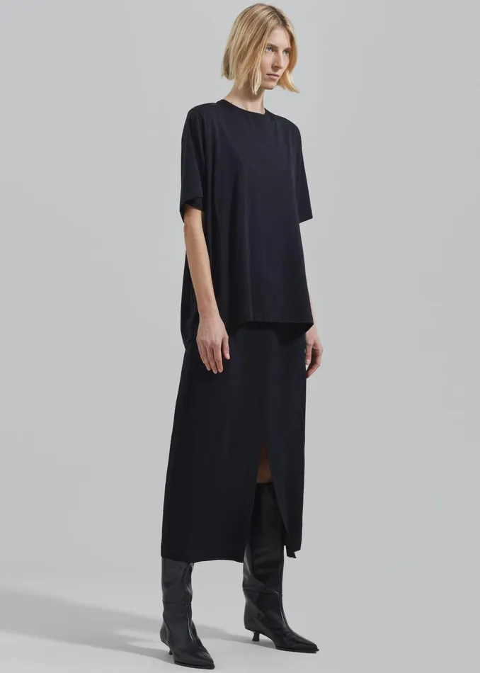 The Frankie Shop Tops Harper Soft Organic TShirt 8211 Black 8211 Women