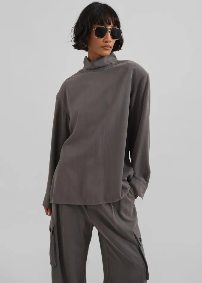 The Frankie Shop Tops Nyro Blouse 8211 Charcoal 8211 Women