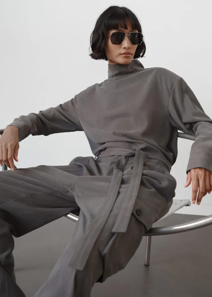 The Frankie Shop Tops Nyro Blouse 8211 Charcoal 8211 Women