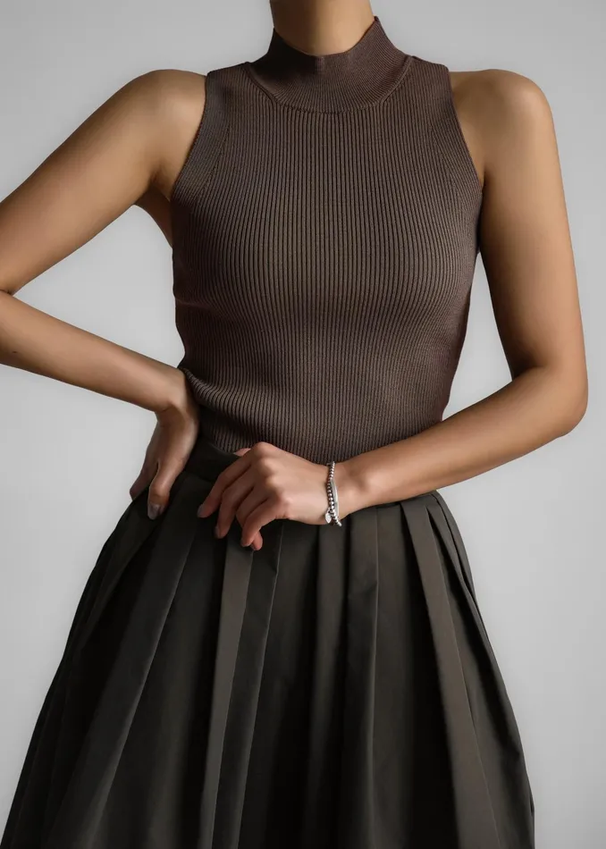 The Frankie Shop Tops Shelby Mock Neck Tank 8211 Brown 8211 Women