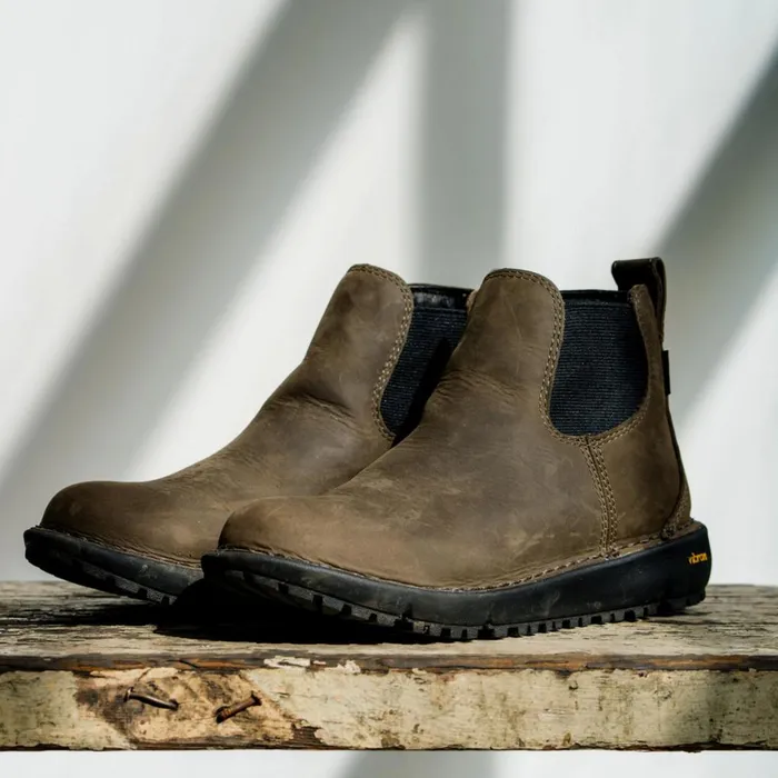 Tramline Chelsea 917 GTX Major Brown Men Danner Boots
