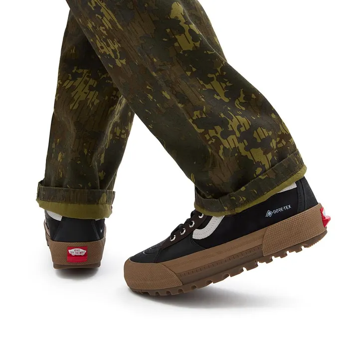Vans Classics Men GoreTex Sk8Hi MTE3 Shoes Brown