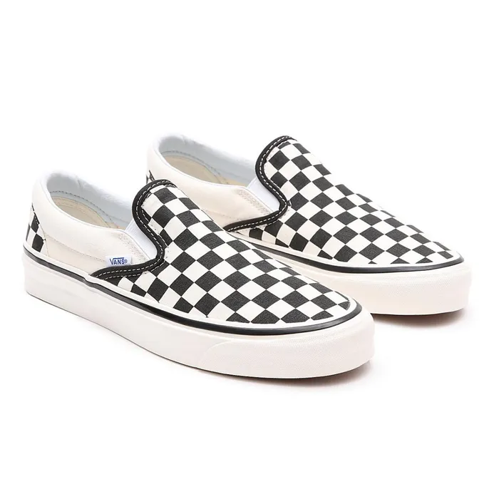 Vans Classics Women Anaheim Factory Classic SlipOn 98 DX Shoes Black White