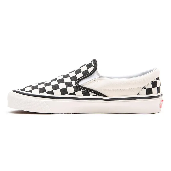 Vans Classics Women Anaheim Factory Classic SlipOn 98 DX Shoes Black White