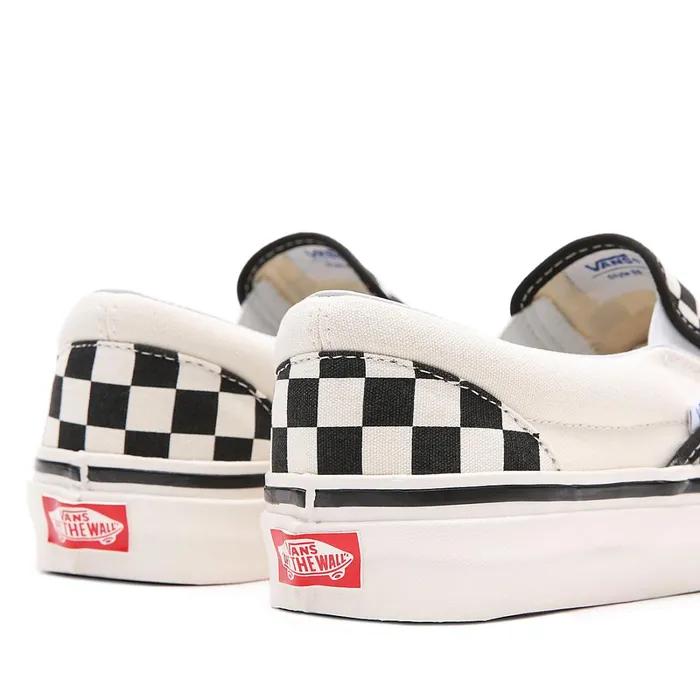 Vans Classics Women Anaheim Factory Classic SlipOn 98 DX Shoes Black White