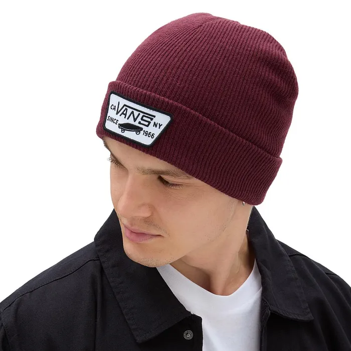 Vans View All Women Milford Beanie Red