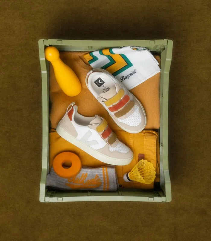 VEJA V10 Kids V10 CHROMEFREE LEATHER BONPOINT MULTICO ALMOND