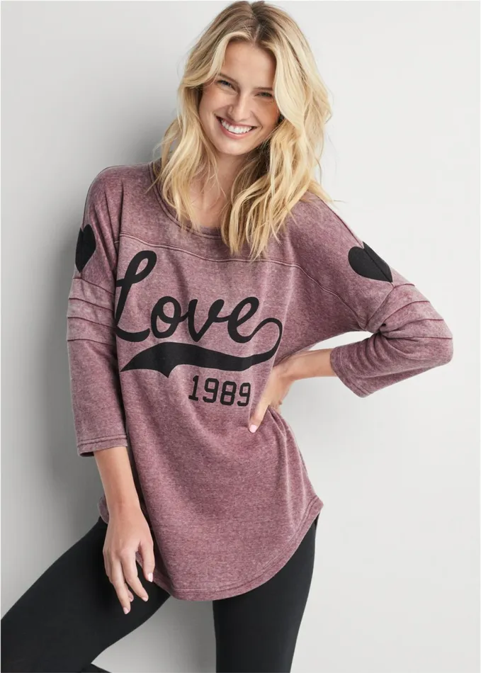 WASHED LOVE GRAPHIC TOP Burgundy Women VENUS Sweatshirts and Hoodies