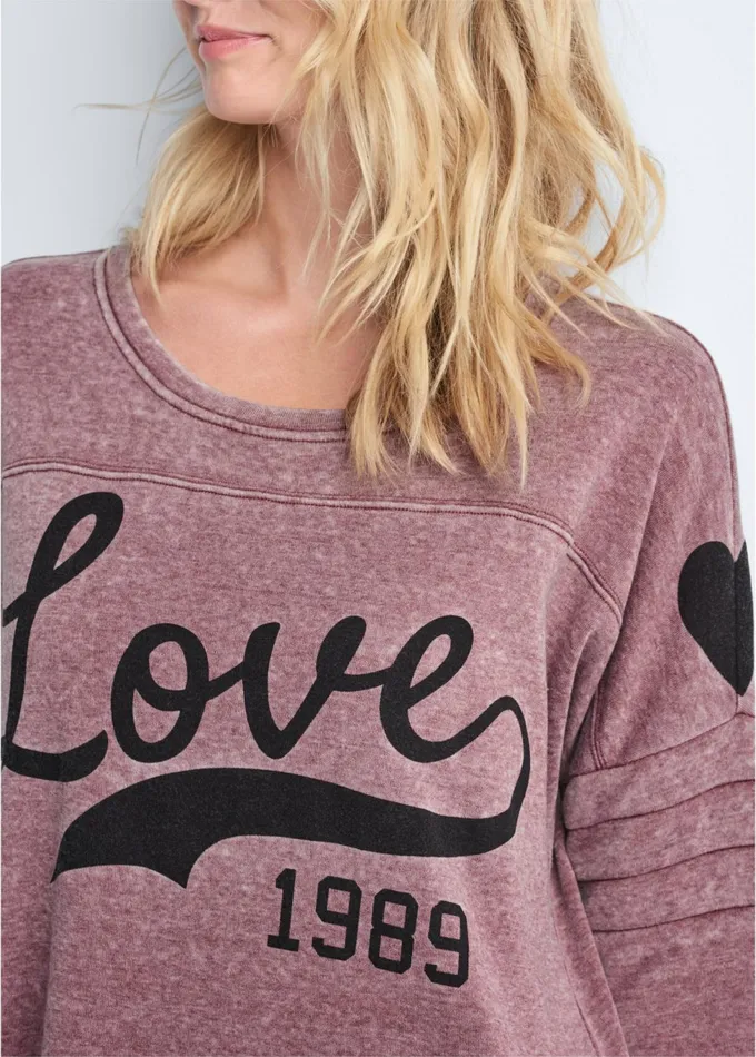 WASHED LOVE GRAPHIC TOP Burgundy Women VENUS Sweatshirts and Hoodies
