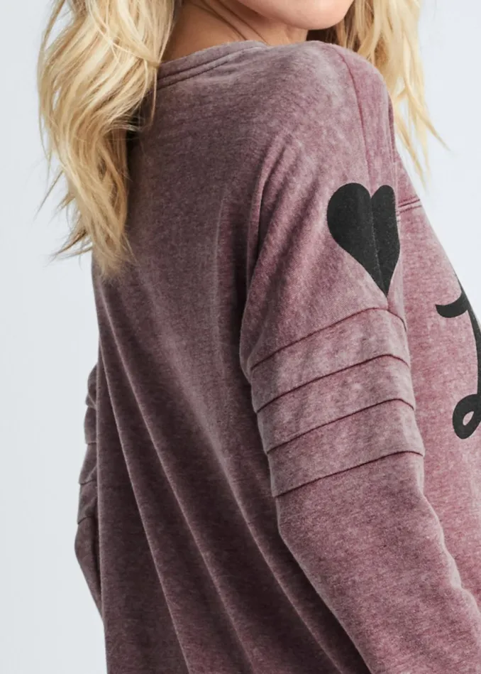 WASHED LOVE GRAPHIC TOP Burgundy Women VENUS Sweatshirts and Hoodies