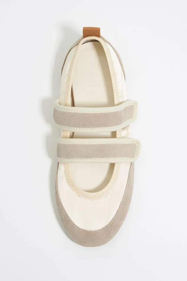 White Sporty Ballerina Off White Women Bimba Y Lola Sneakers White Sporty Ballerina Off White Women Bimba Y Lola Sneakers