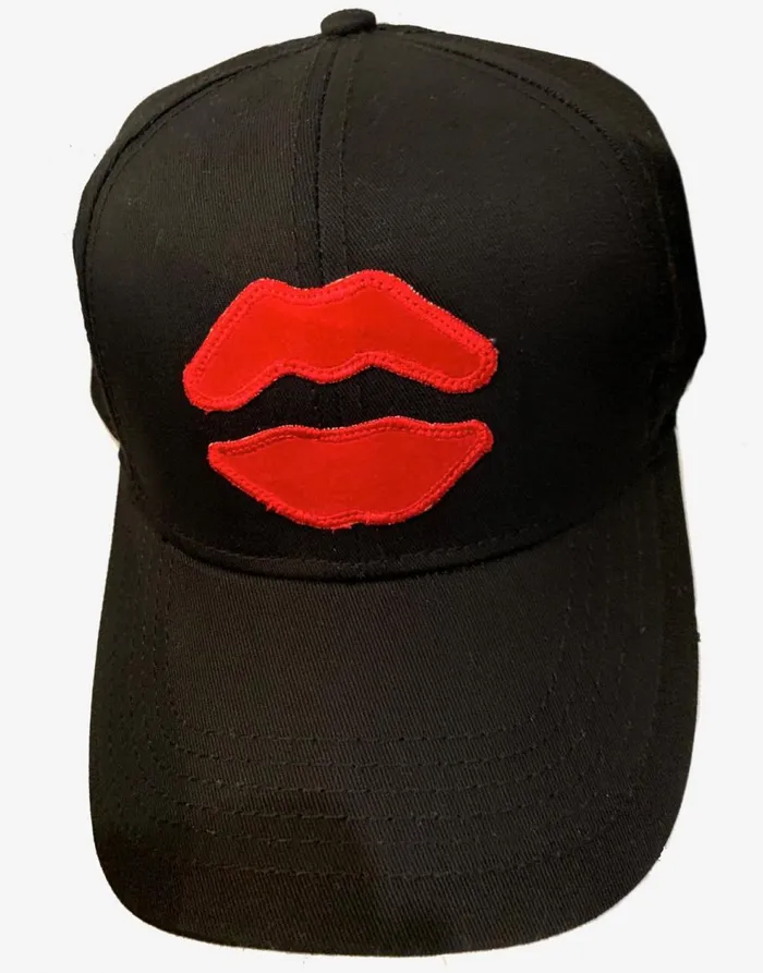 Women039s Bay Red Mouth Patch Os Lauren Moshi Hats