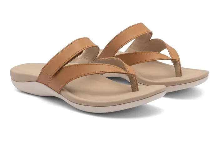 Women ABEO Footwear Sandals Oasis Thong Sandal Almond