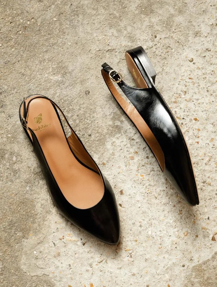 Women Ballet Flats Bobbies Paige Black Vinyl