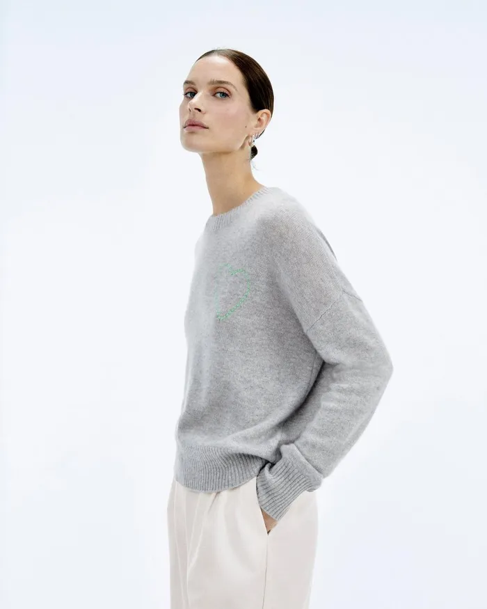 Women Cashmere Sweaters From Future Embroidered Heart Crewneck Sweater Light Heather Gray Women Cashmere Sweaters From Future Embroidered Heart Crewneck Sweater Light Heather Gray