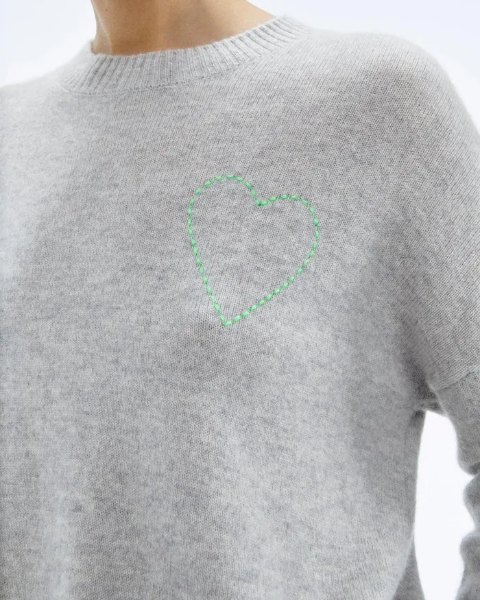 Women Cashmere Sweaters From Future Embroidered Heart Crewneck Sweater Light Heather Gray