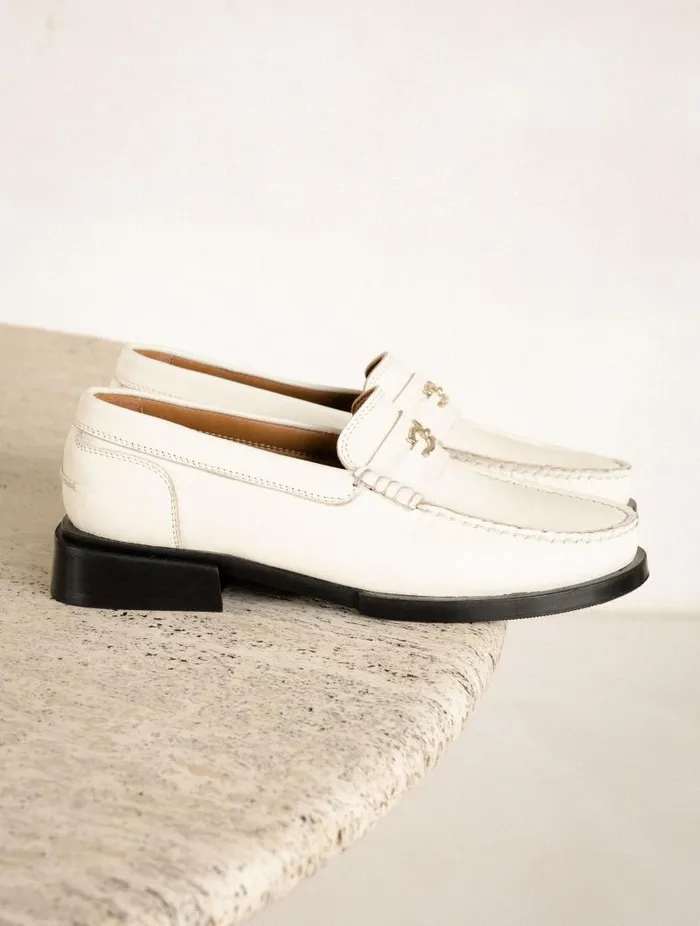 Women Loafers and Derbies Bobbies Nicky Milk Women Loafers and Derbies Bobbies Nicky Milk