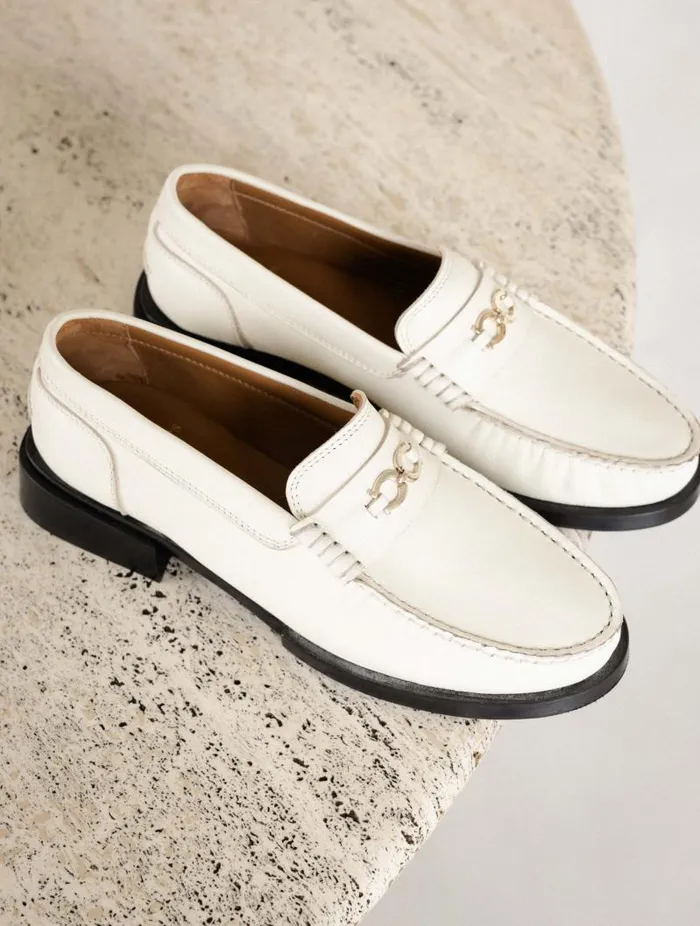 Women Loafers and Derbies Bobbies Nicky Milk Women Loafers and Derbies Bobbies Nicky Milk