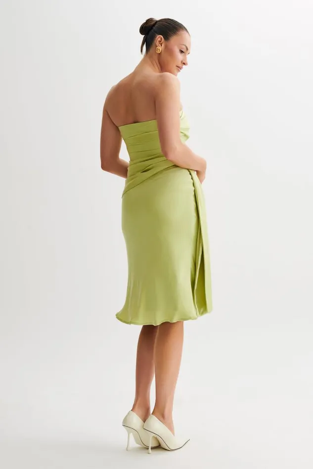 Women Meshki Bottoms Allegra Satin Knee Length Skirt 8211 Apple