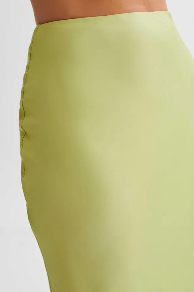 Women Meshki Bottoms Allegra Satin Knee Length Skirt 8211 Apple