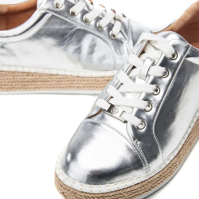 Women Moda In Pelle Casual Trainers Breely Silver Metallic