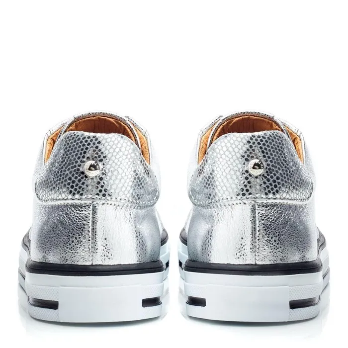 Women Moda In Pelle SlipOn Trainers Bennii Silver Leather