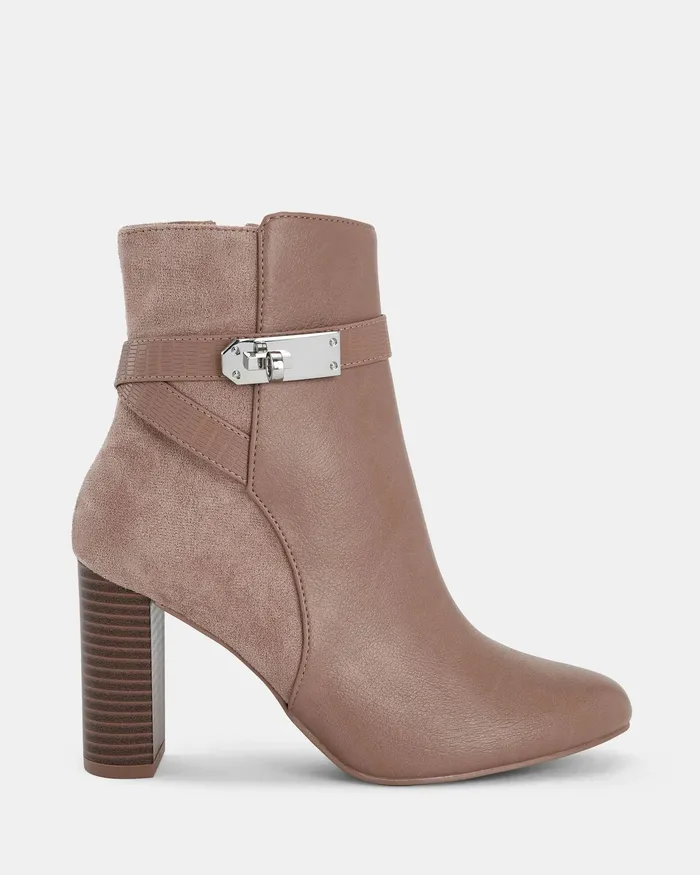Women NOVO Shoes KOBIE ALMOND Heeled Boots Ankle Boots