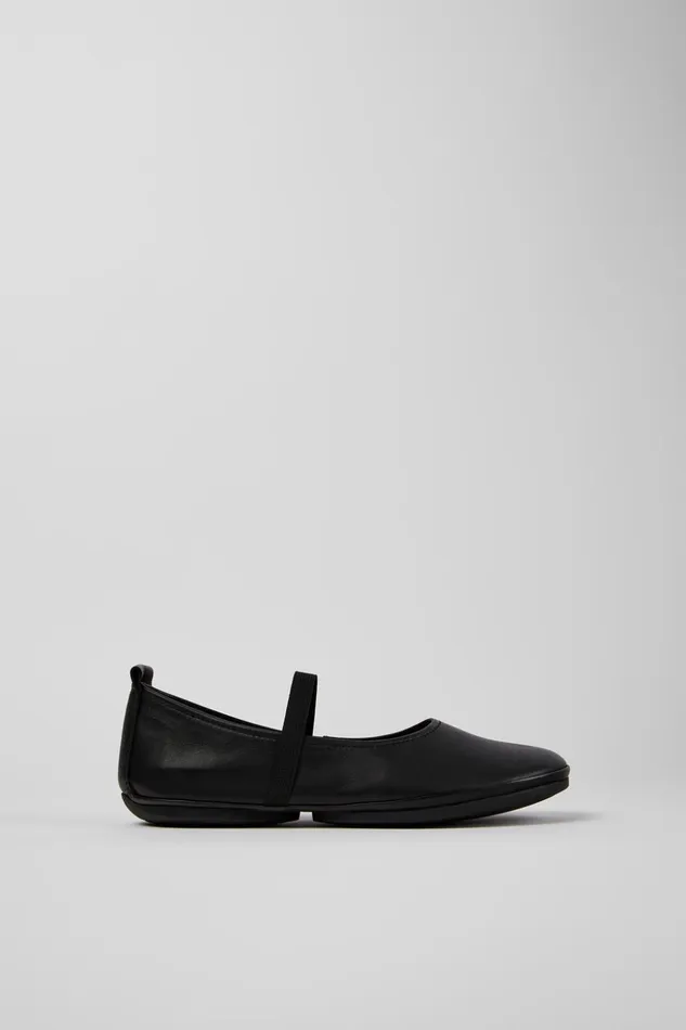 Women Right Black Leather Shoe Camper Ballerinas