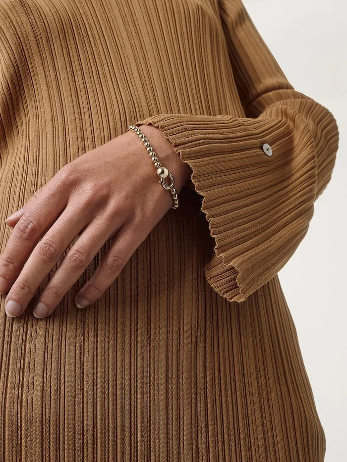 Women Sasha Ball Chain 18kt GoldPlated Bracelet Aeyde Bracelets Women Sasha Ball Chain 18kt GoldPlated Bracelet Aeyde Bracelets