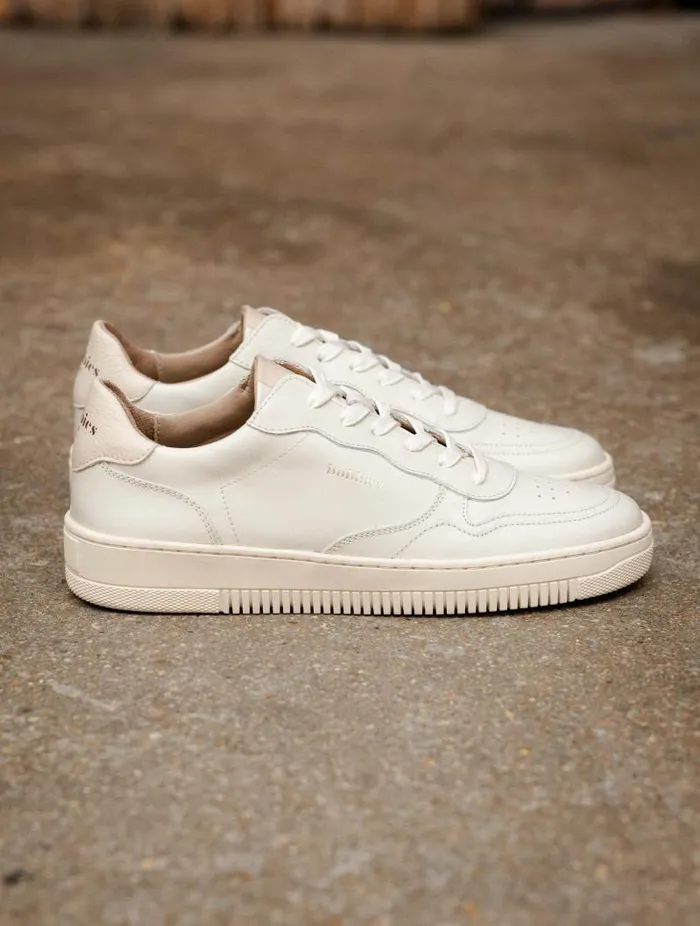 Women Sneakers Bobbies Scott Off White and Foam